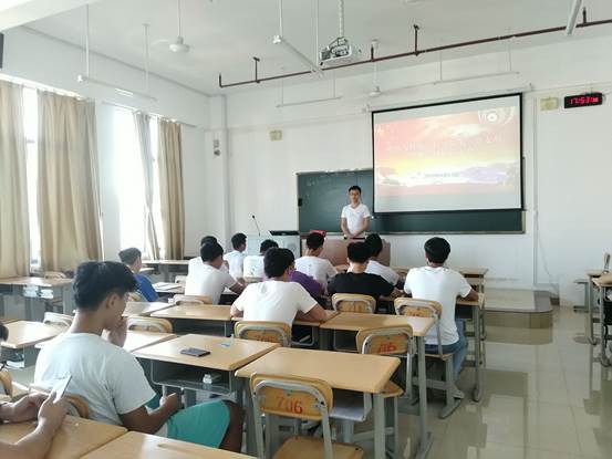 说明: C:\Users\Administrator\Desktop\2019年6月13日物电学院第三党支部预备党员转正大会(1)\2019年6月13日物电学院第三党支部预备党员转正大会\Cache_669b6cb93147a58c..jpg