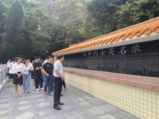 说明: C3D8A7719AAFEE988AE92990C3ED23D7